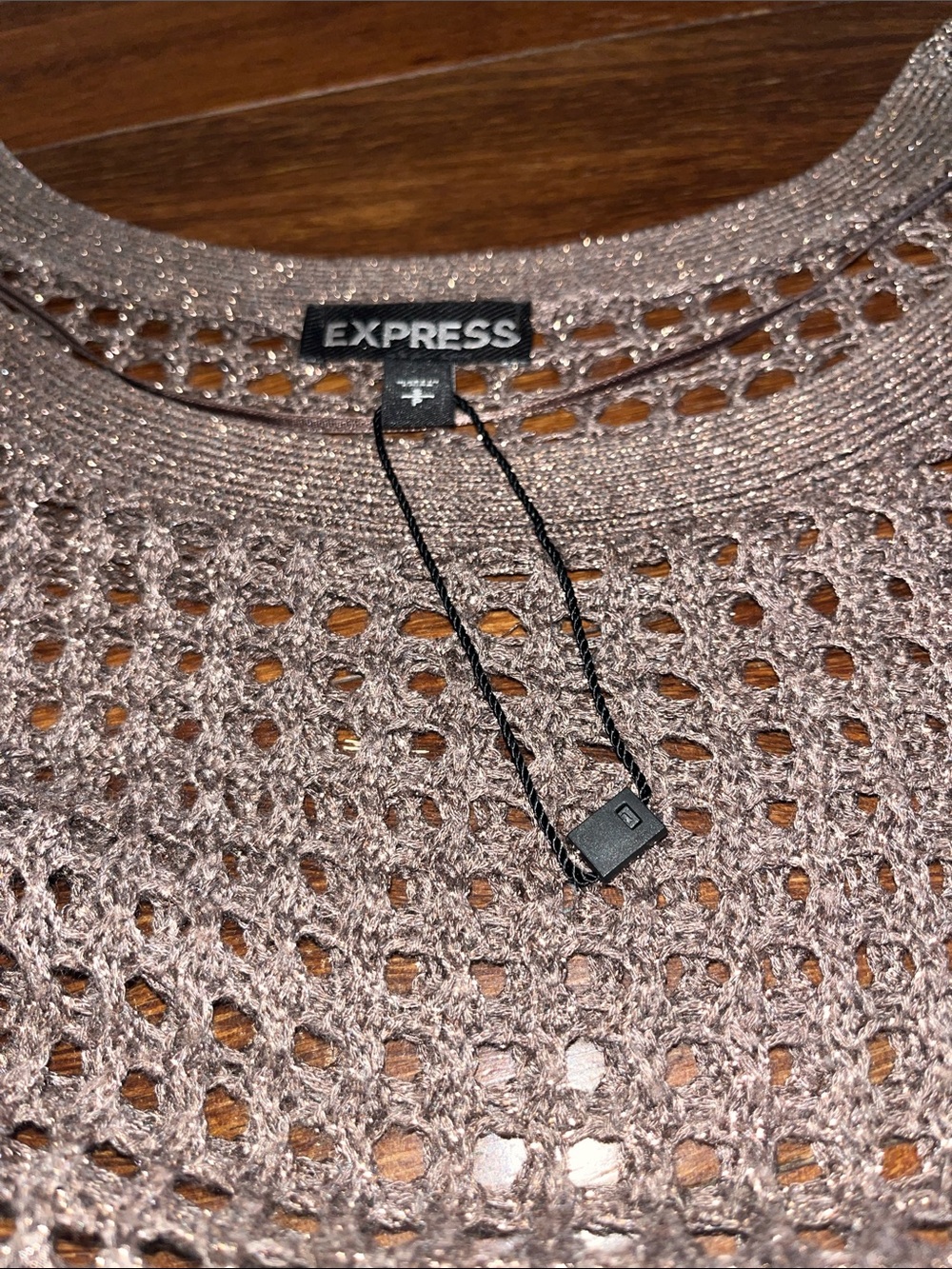 Express Lightweight Sweater - Picture 4 of 4